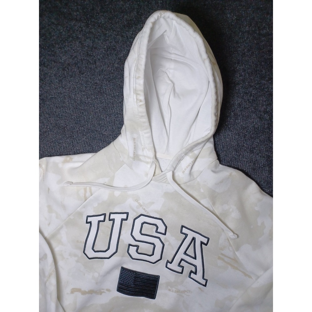 Under Armour Freedom Size Medium Blood.Sweat.Respect USA Long Sleeve Hoodie Camo